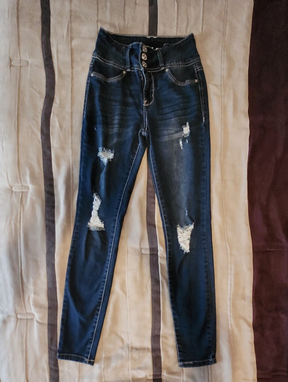 Wallflower Distressed High Rise Skinny Jeans
